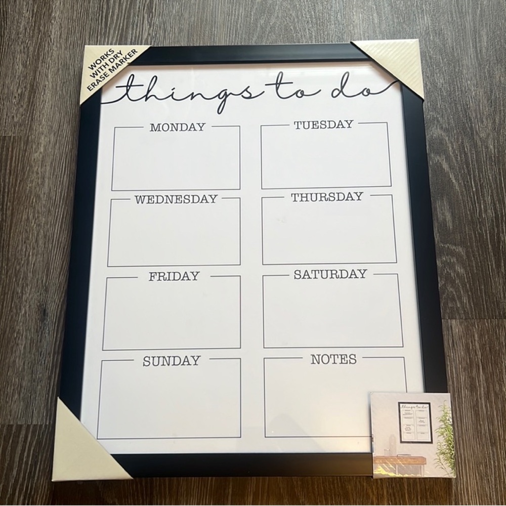 Weekly "Things To Do" Dry Erase Planner - Black & White